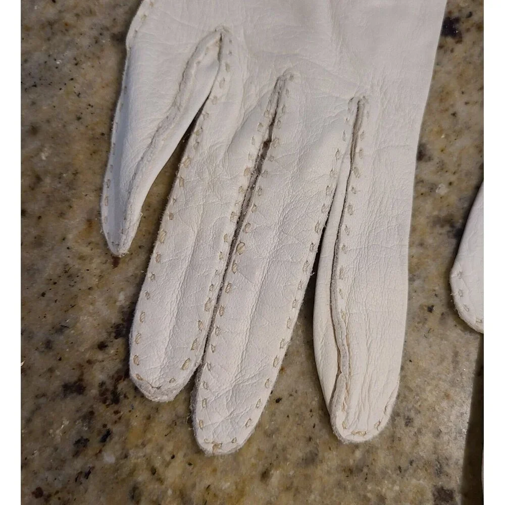 Vtg Size XS-S Off White Soft Leather Formal 7.5